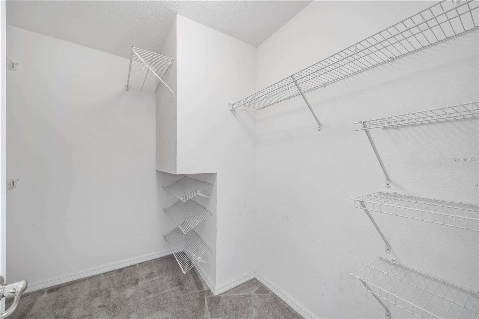 6923 WATERBROOK CT — photo 40