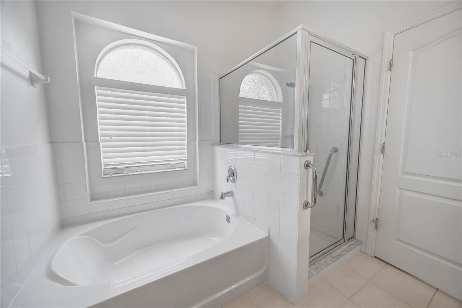 6923 WATERBROOK CT — photo 44