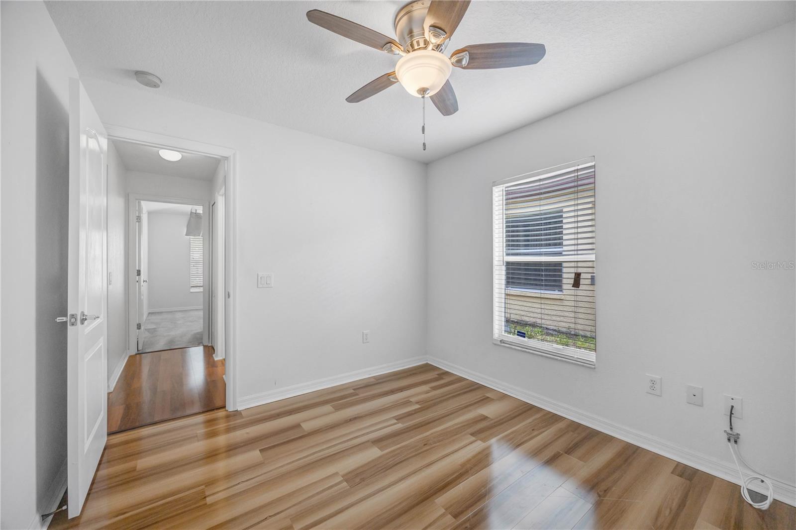 6923 WATERBROOK CT — photo 29