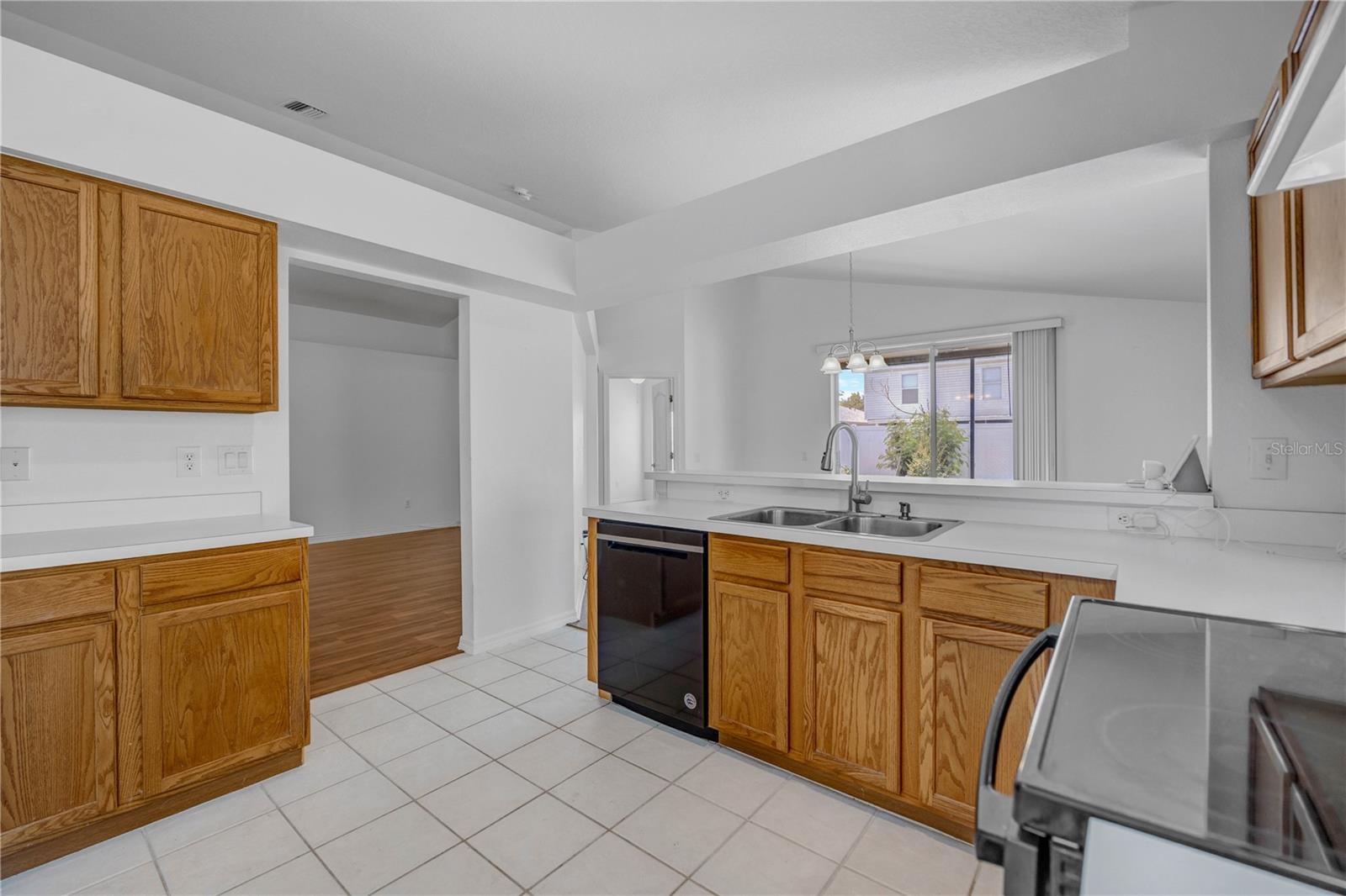 6923 WATERBROOK CT — photo 55