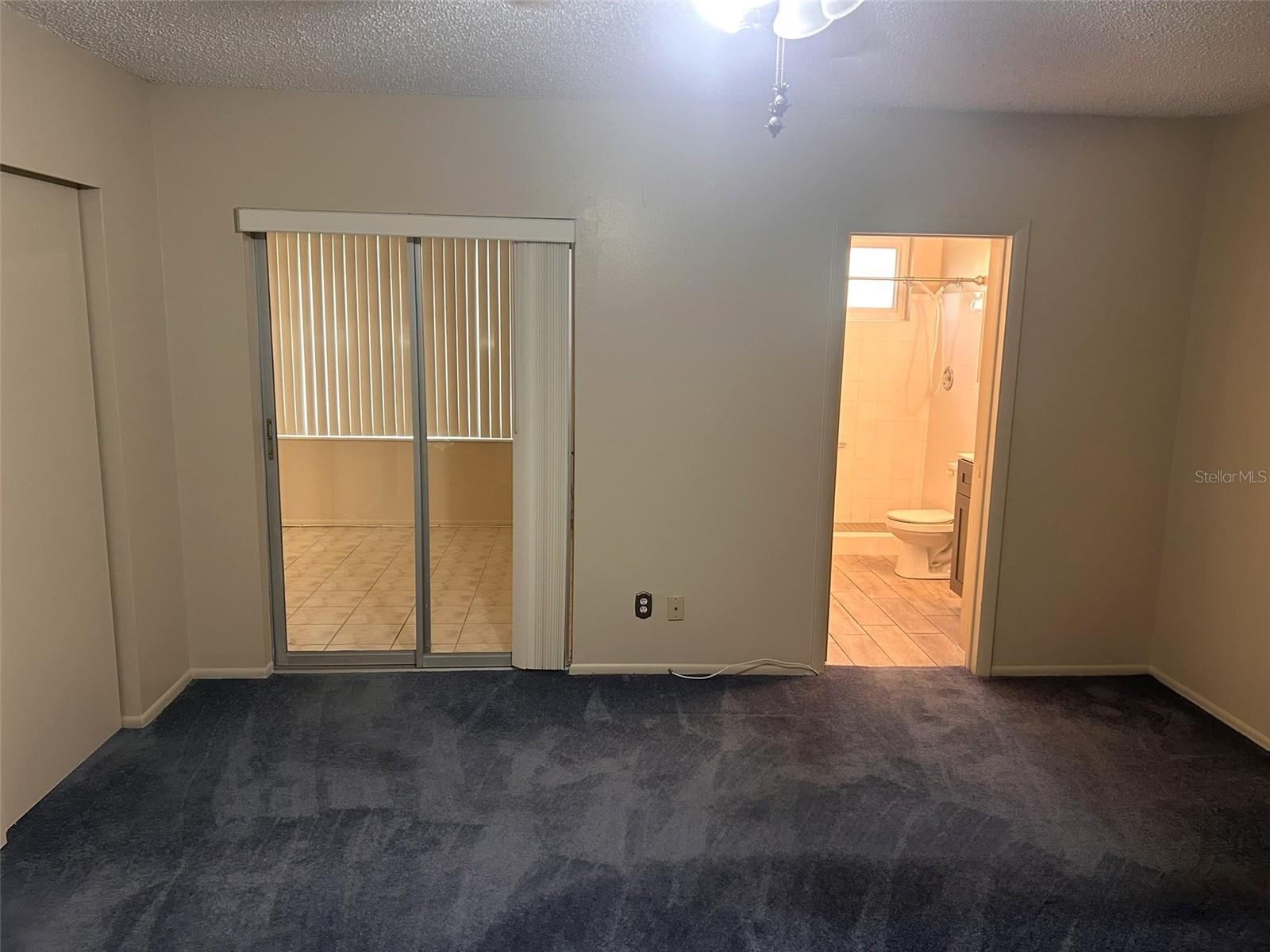2402 ECUADORIAN WAY #18 — photo 18