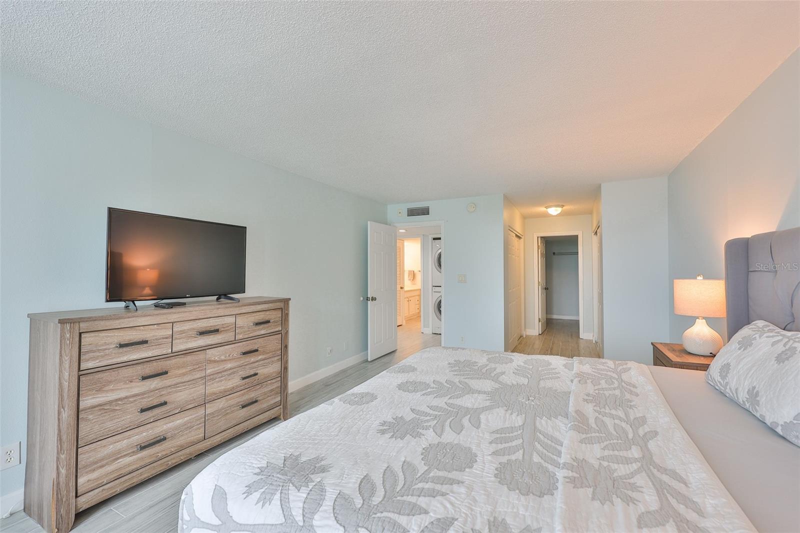 1400 GULF BLVD #704 — photo 17