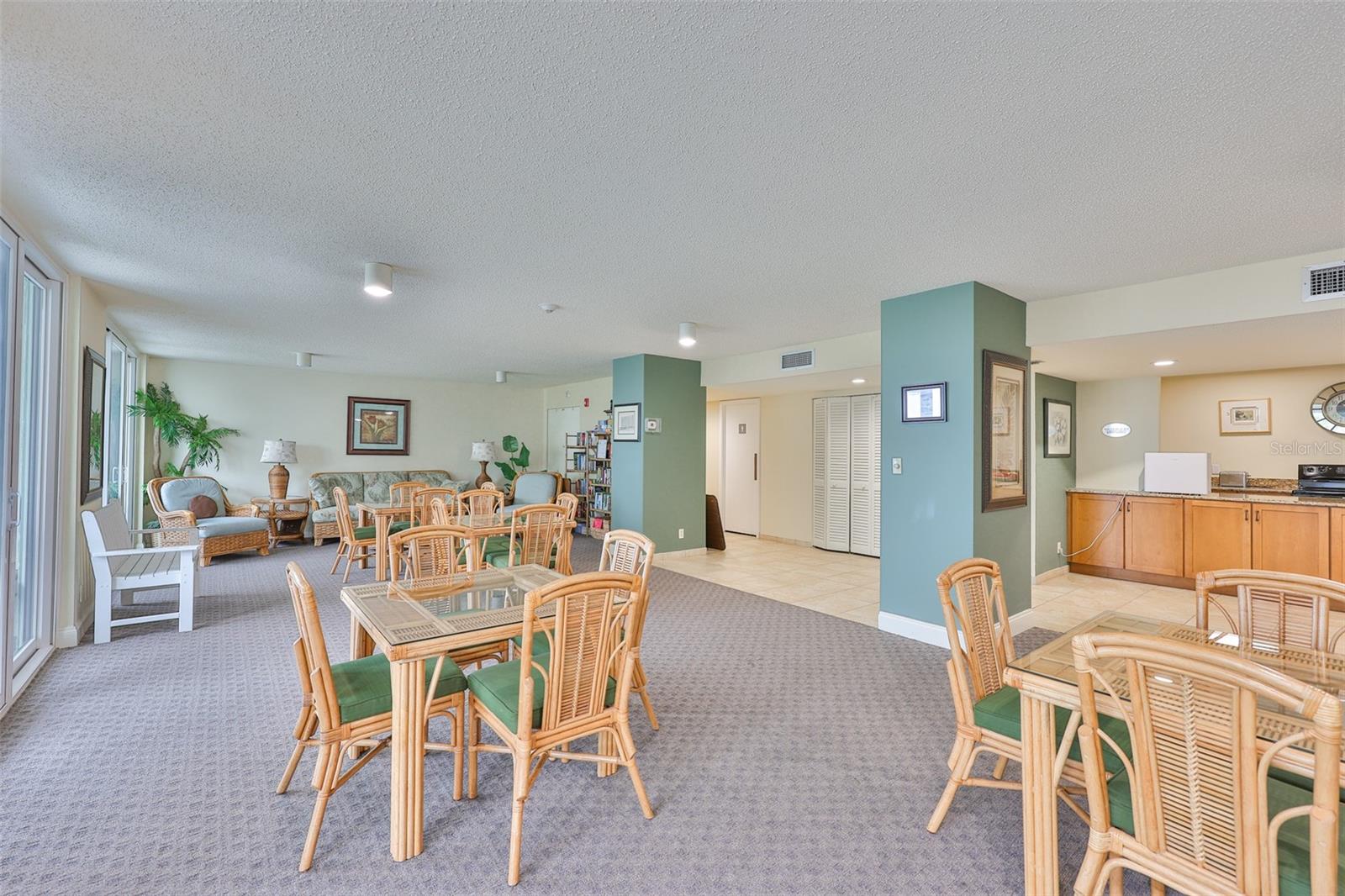 1400 GULF BLVD #704 — photo 34