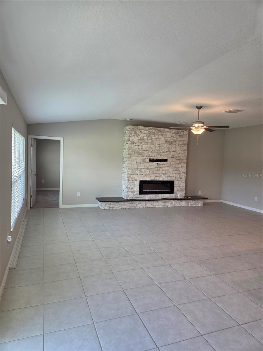 9306 CHANNING HILL DR — photo 8