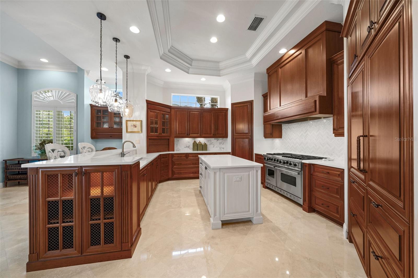 4085 FOUNDERS CLUB DR — photo 25