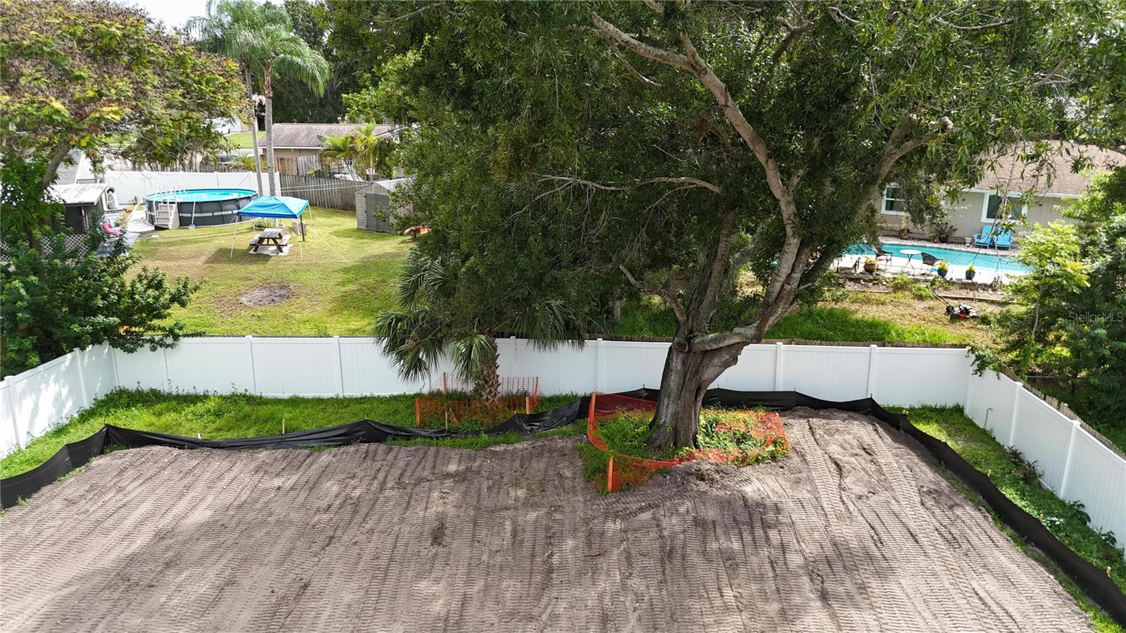 436 COUNTRY CLUB DR — photo 10