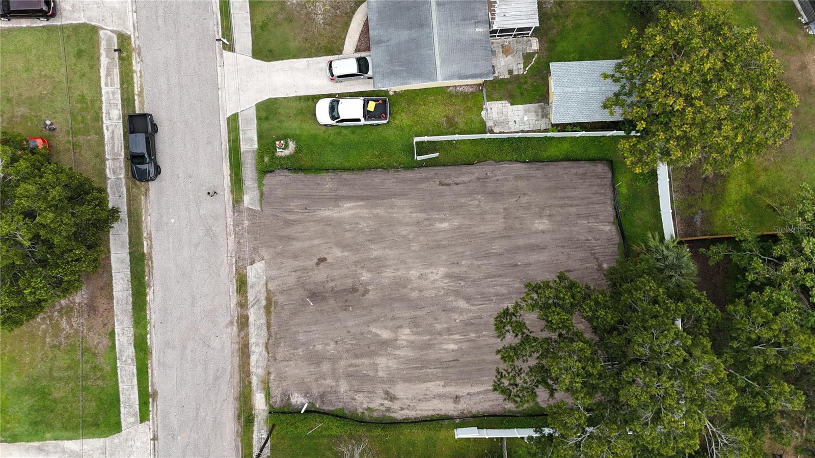 436 COUNTRY CLUB DR — photo 14