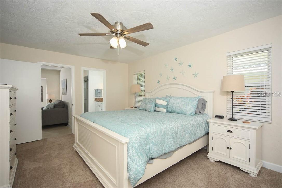 2943 TUCKERSTOWN DR — photo 17