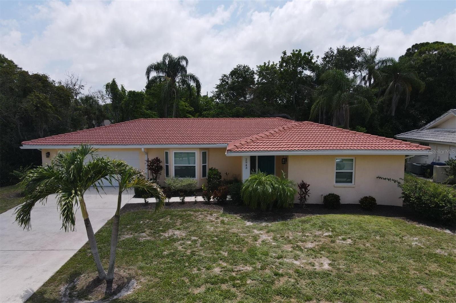 2943 TUCKERSTOWN DR — photo 32
