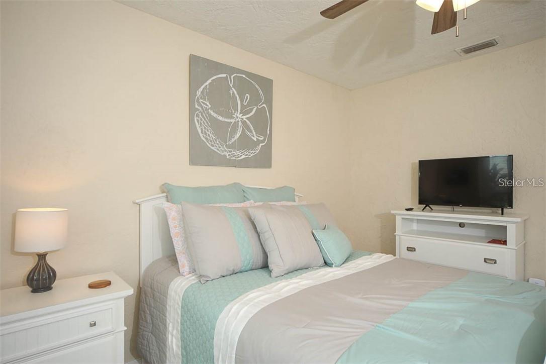 2943 TUCKERSTOWN DR — photo 22
