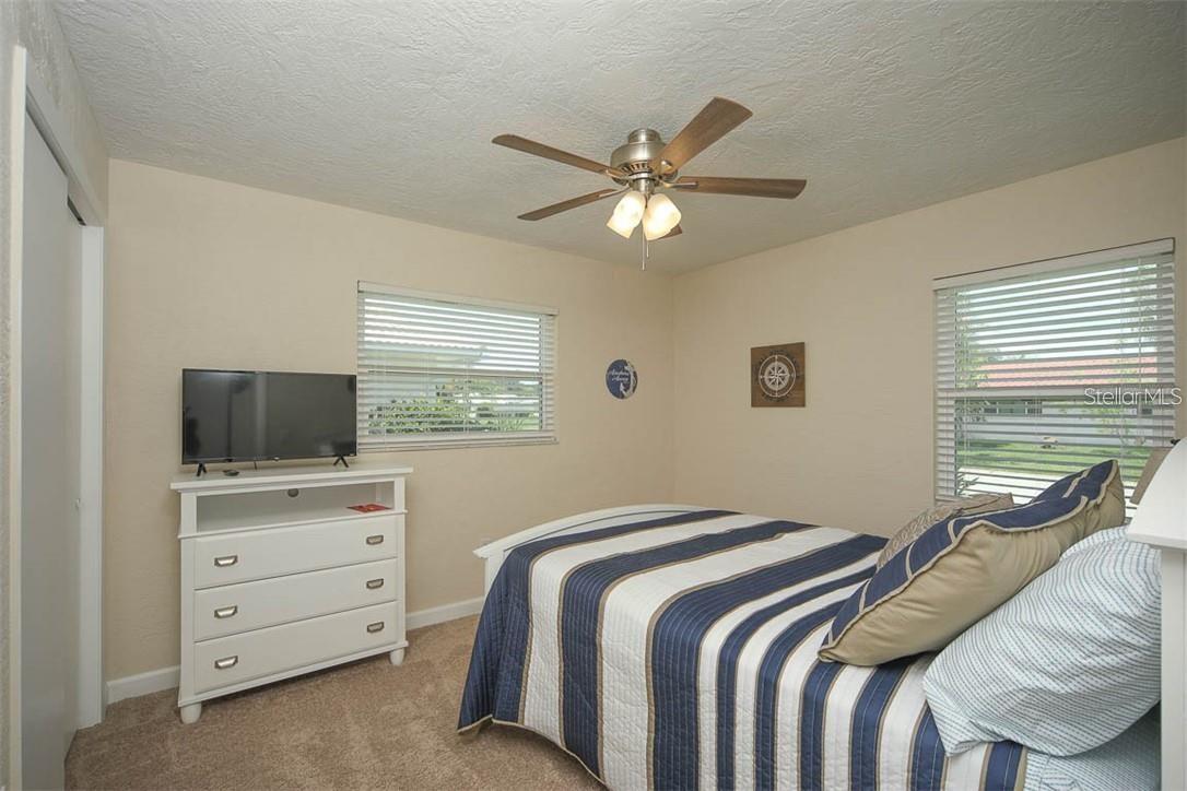 2943 TUCKERSTOWN DR — photo 24