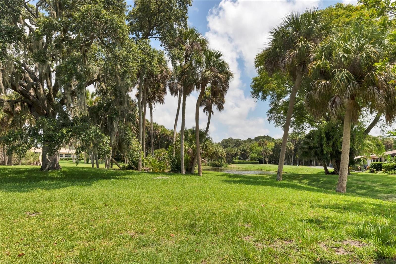 2943 TUCKERSTOWN DR — photo 35