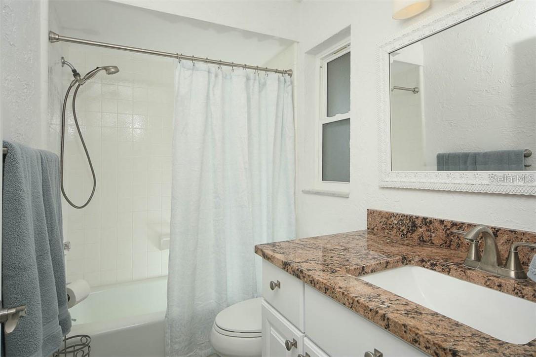 2943 TUCKERSTOWN DR — photo 23