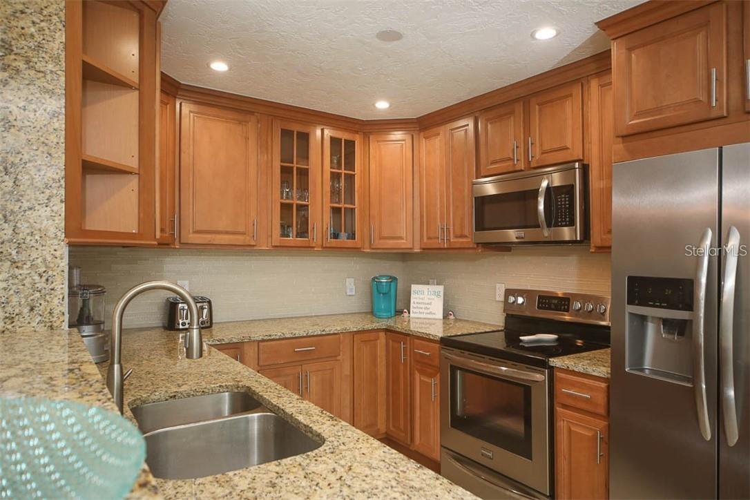 2943 TUCKERSTOWN DR — photo 14