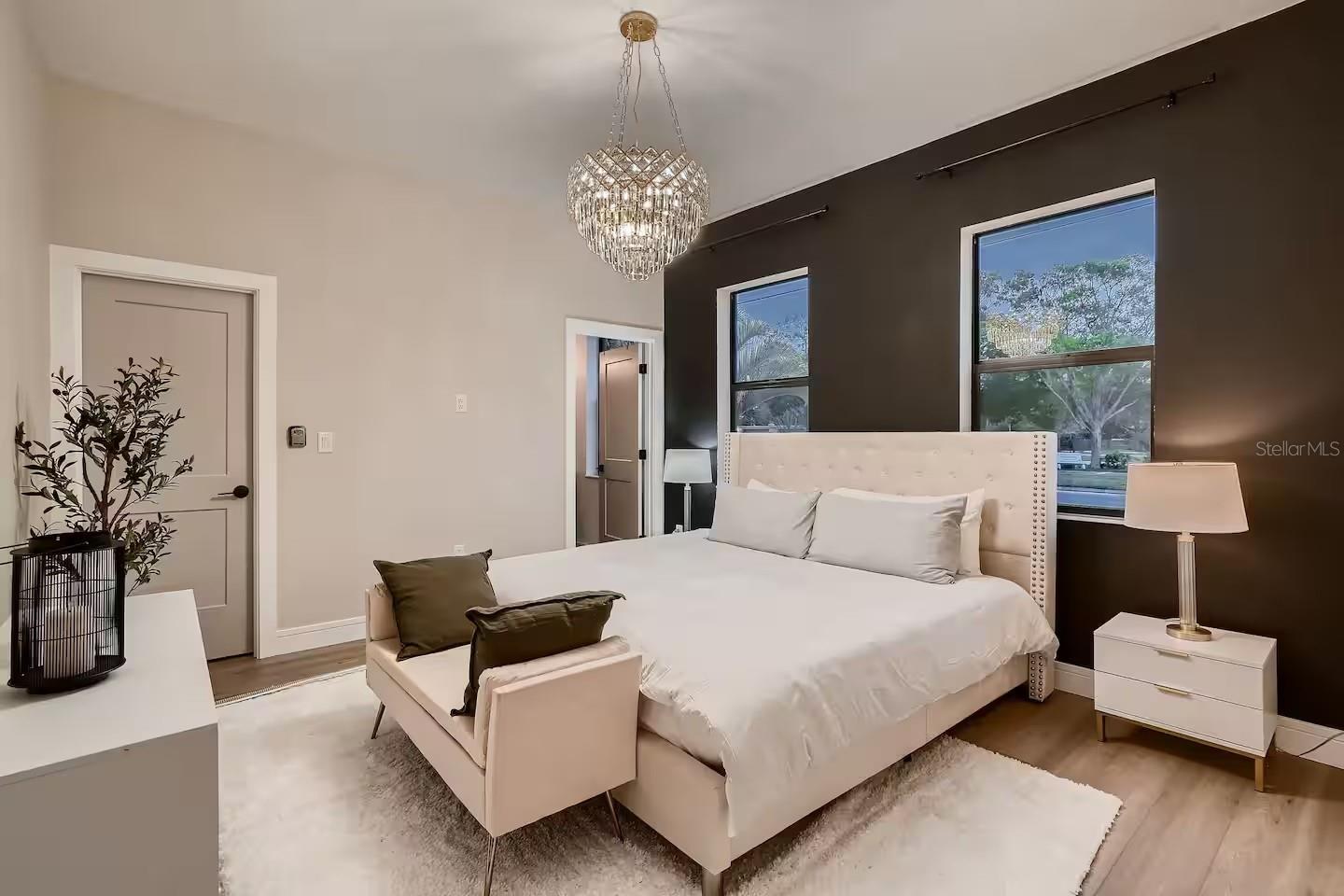 13509 PARK BLVD — photo 16