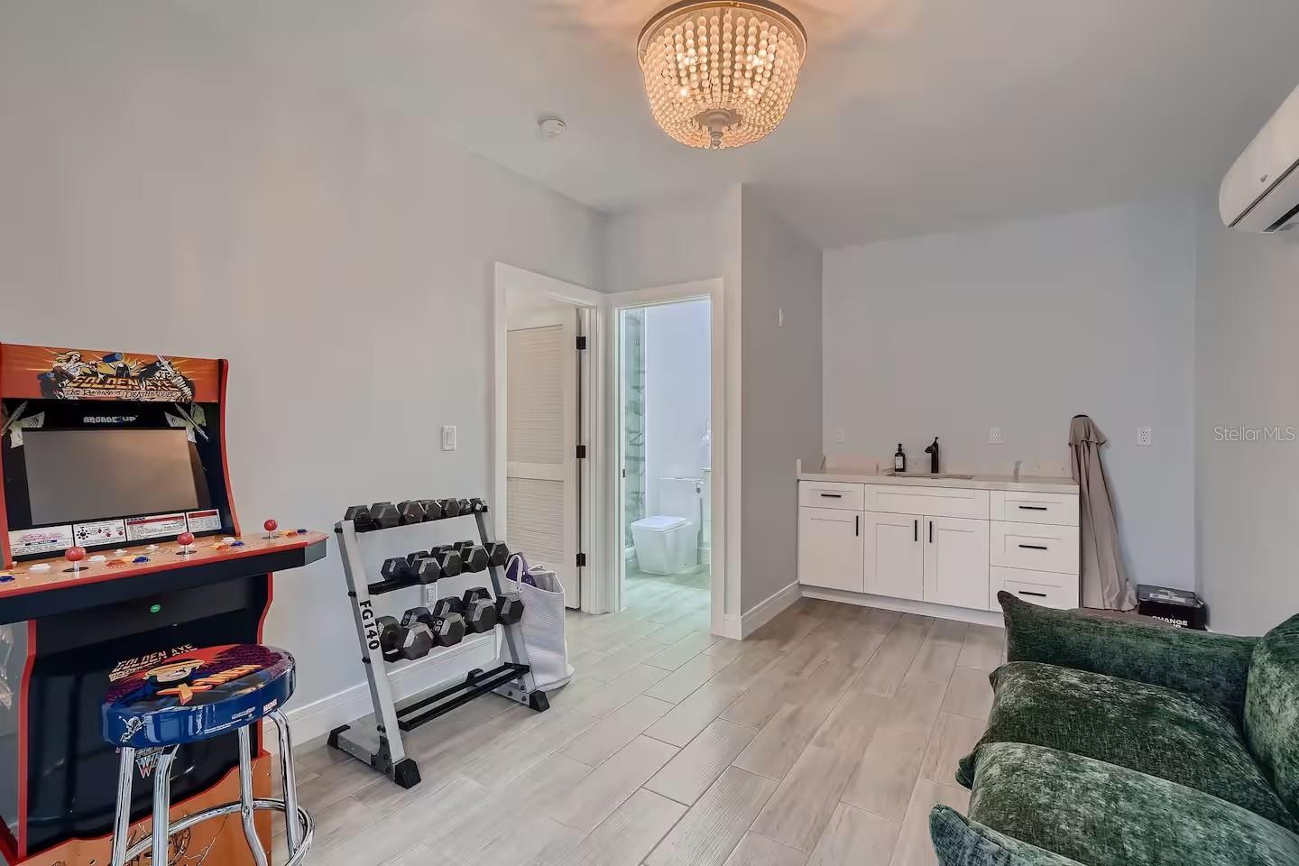 13509 PARK BLVD — photo 28