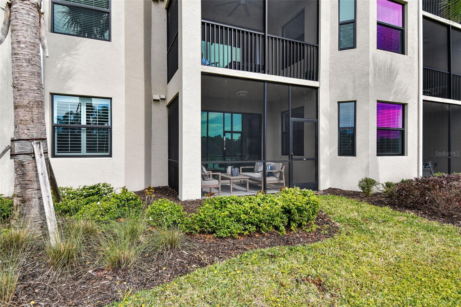 18114 GAWTHROP DR #106 — photo 33