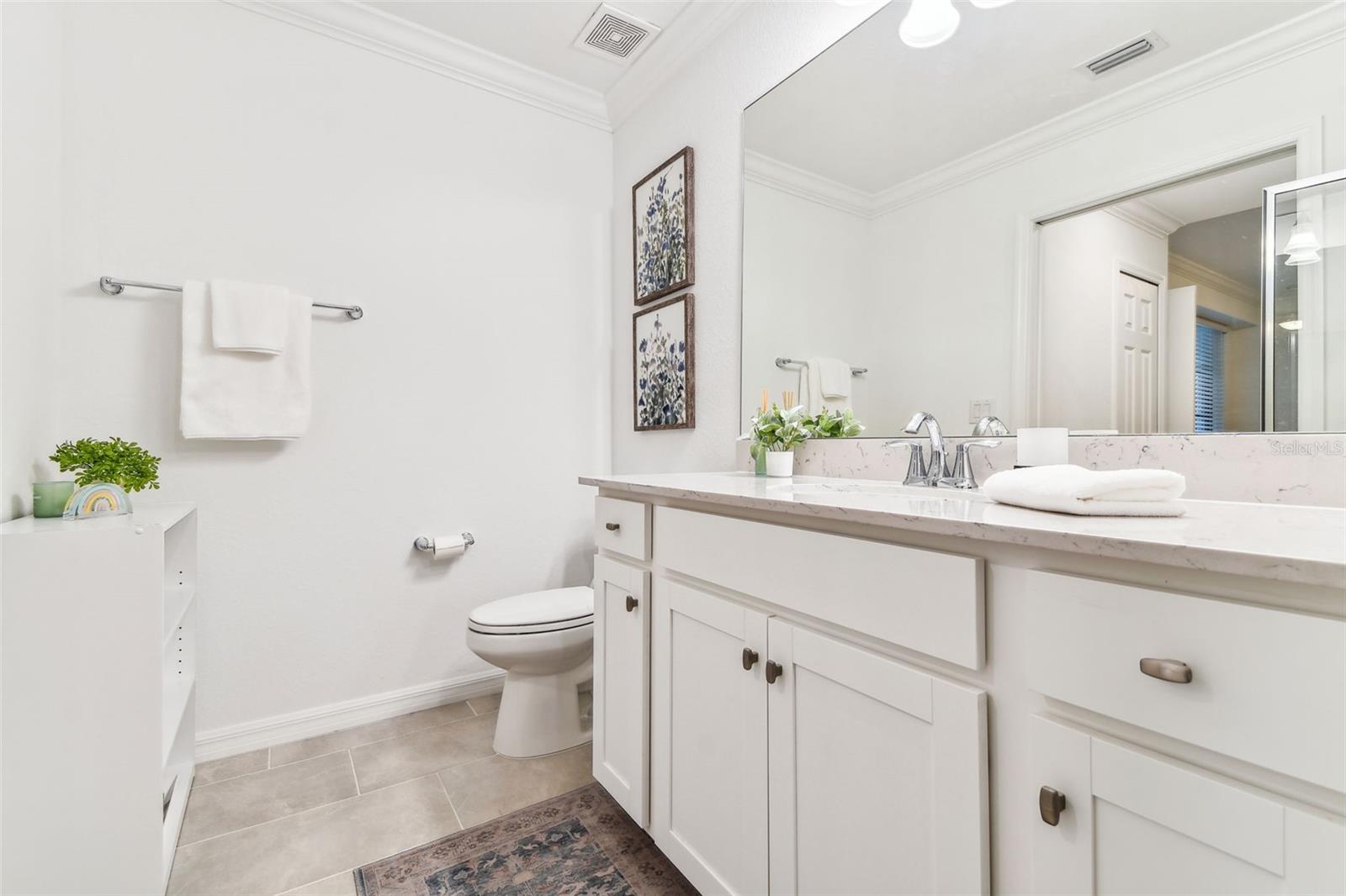 18114 GAWTHROP DR #106 — photo 26