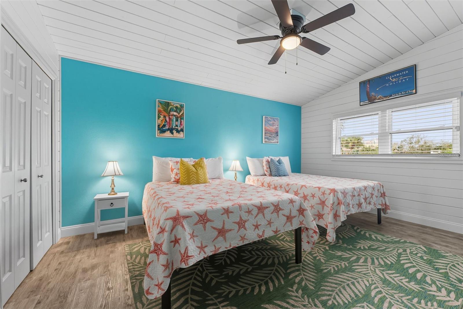 208 BATES AVE — photo 24