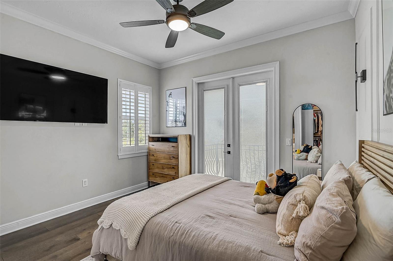 6722 HAWKINS RD — photo 50