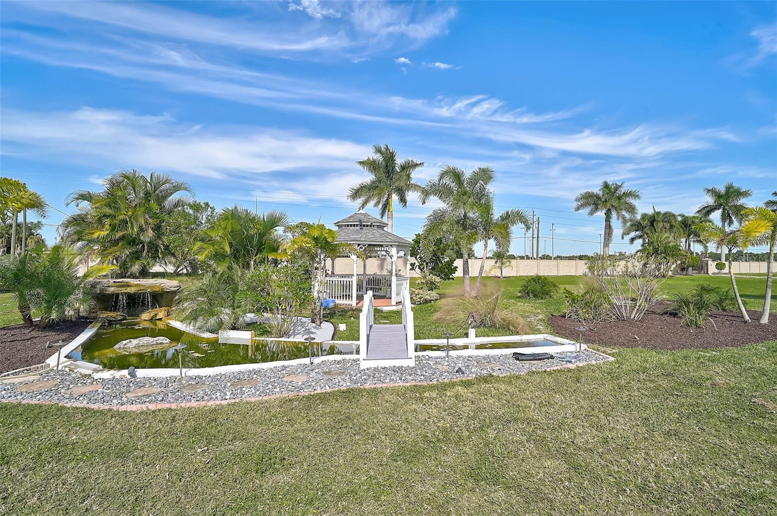 6722 HAWKINS RD — photo 78