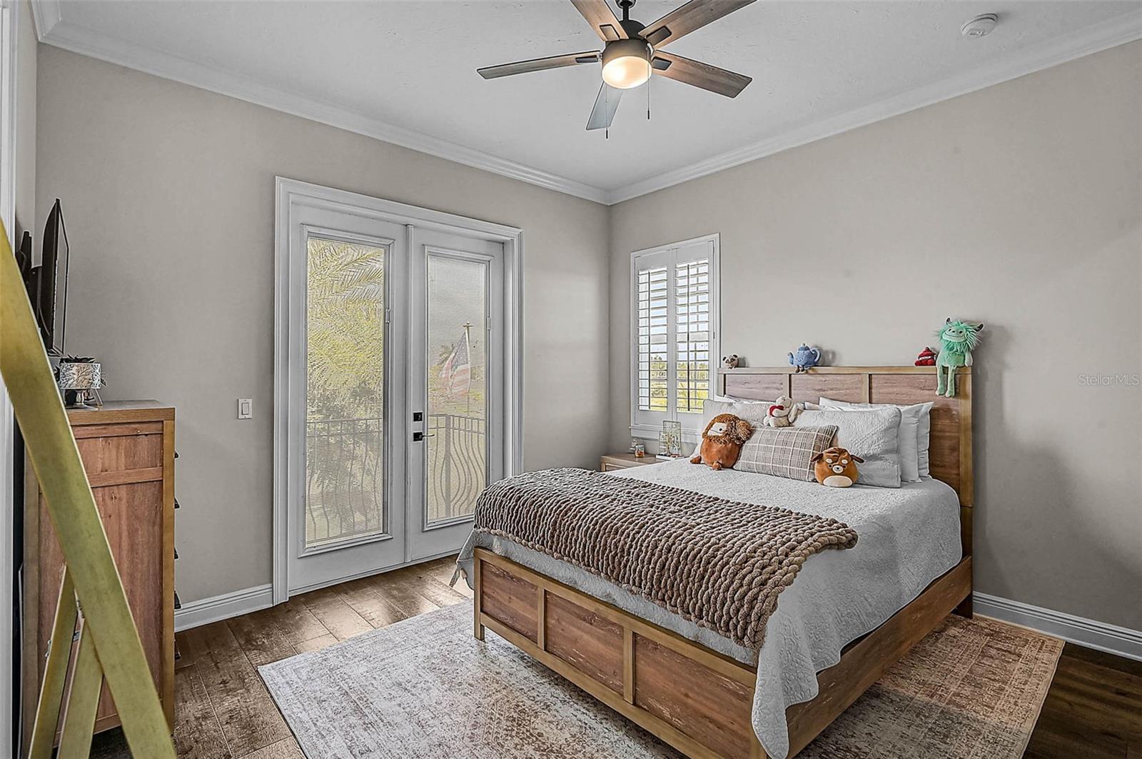 6722 HAWKINS RD — photo 47
