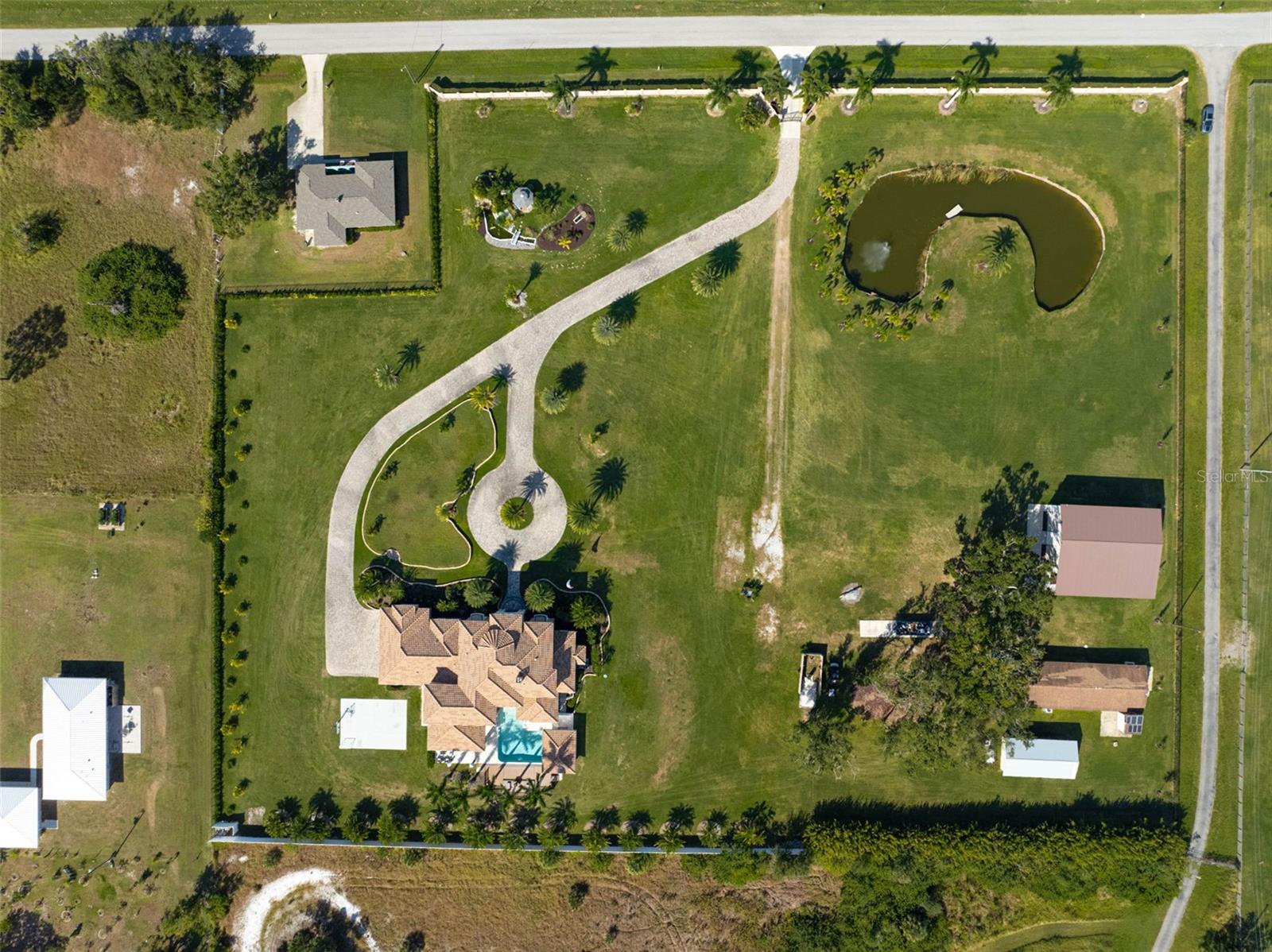 6722 HAWKINS RD — photo 84