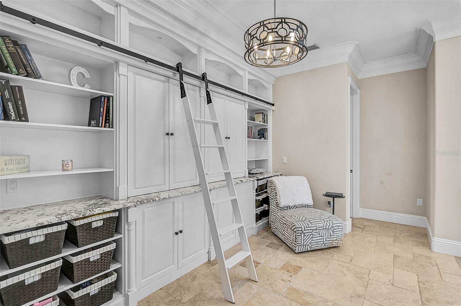 6722 HAWKINS RD — photo 40