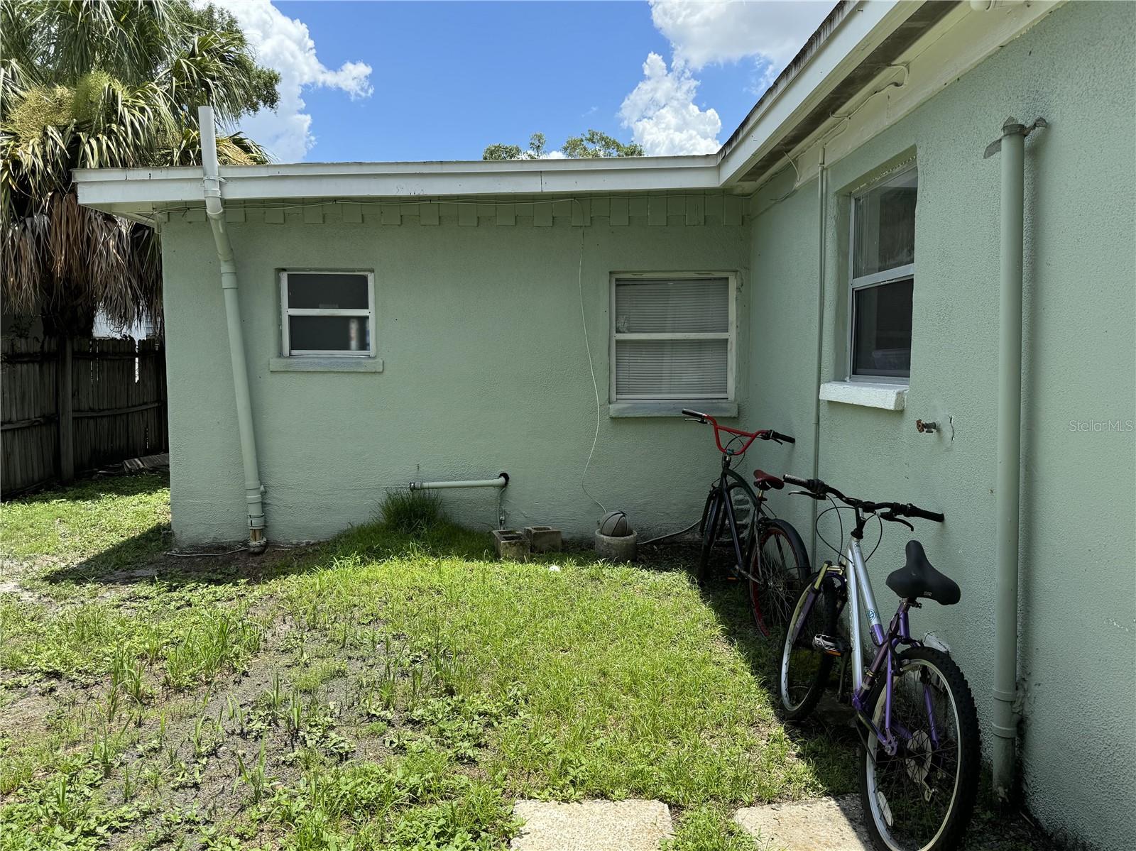 Home in TAMPA — photo 28