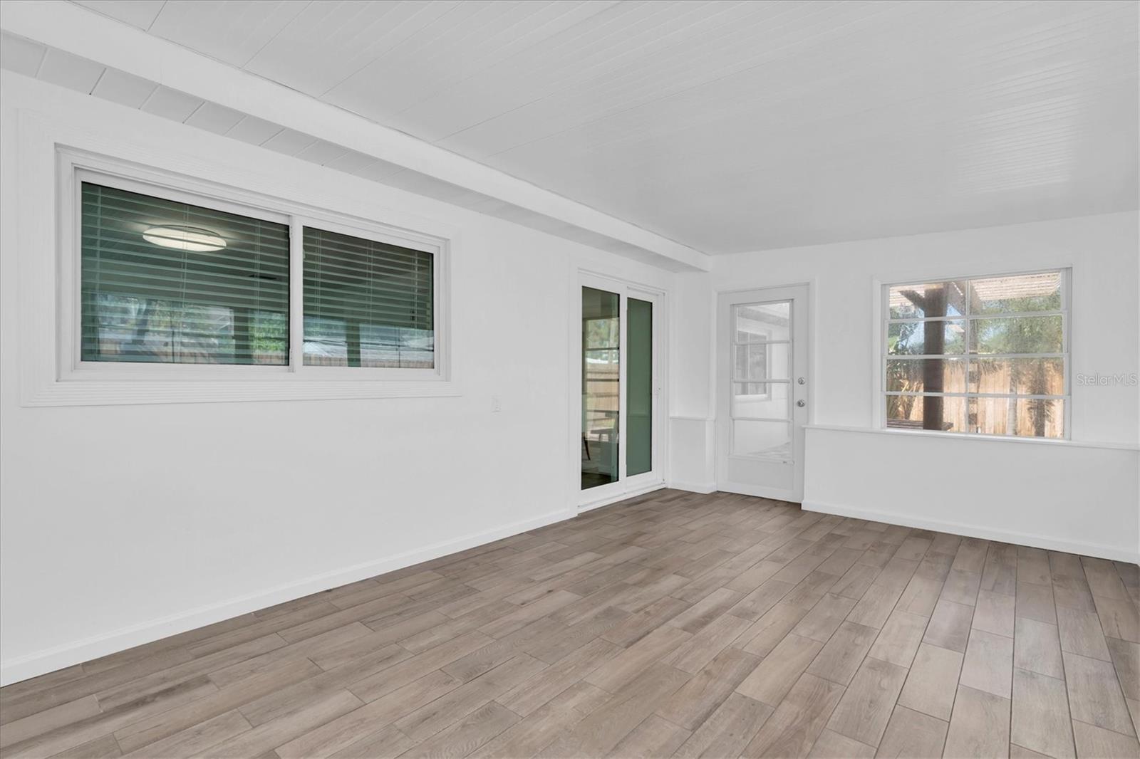 197 LIDO DR — photo 21