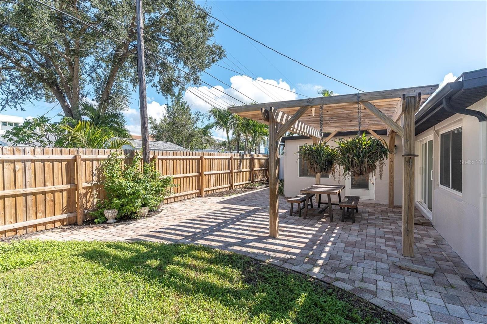 197 LIDO DR — photo 34