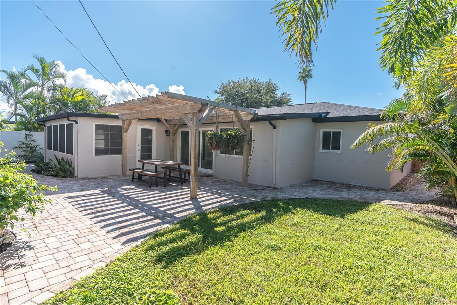 197 LIDO DR — photo 33