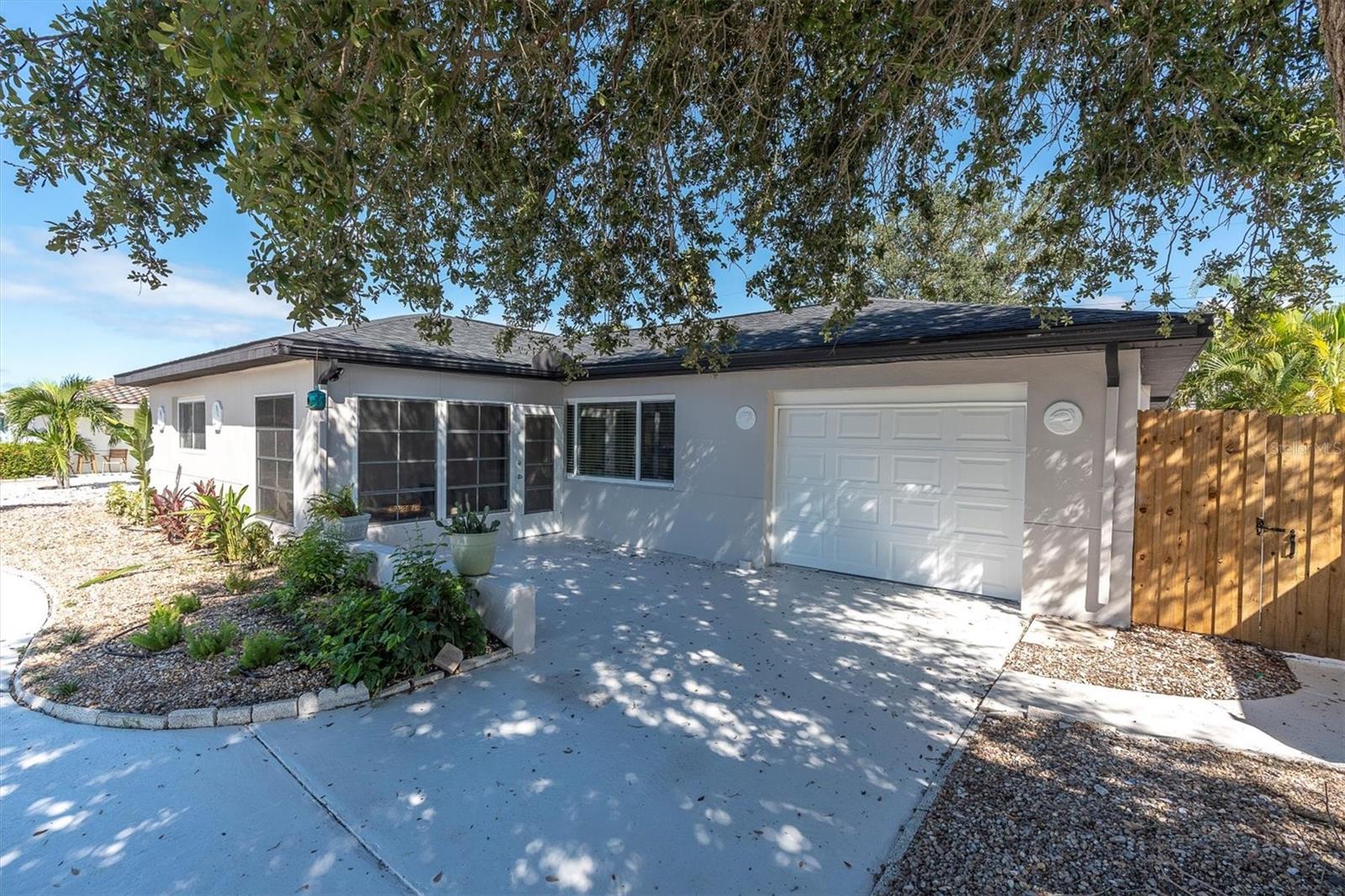 197 LIDO DR — photo 37
