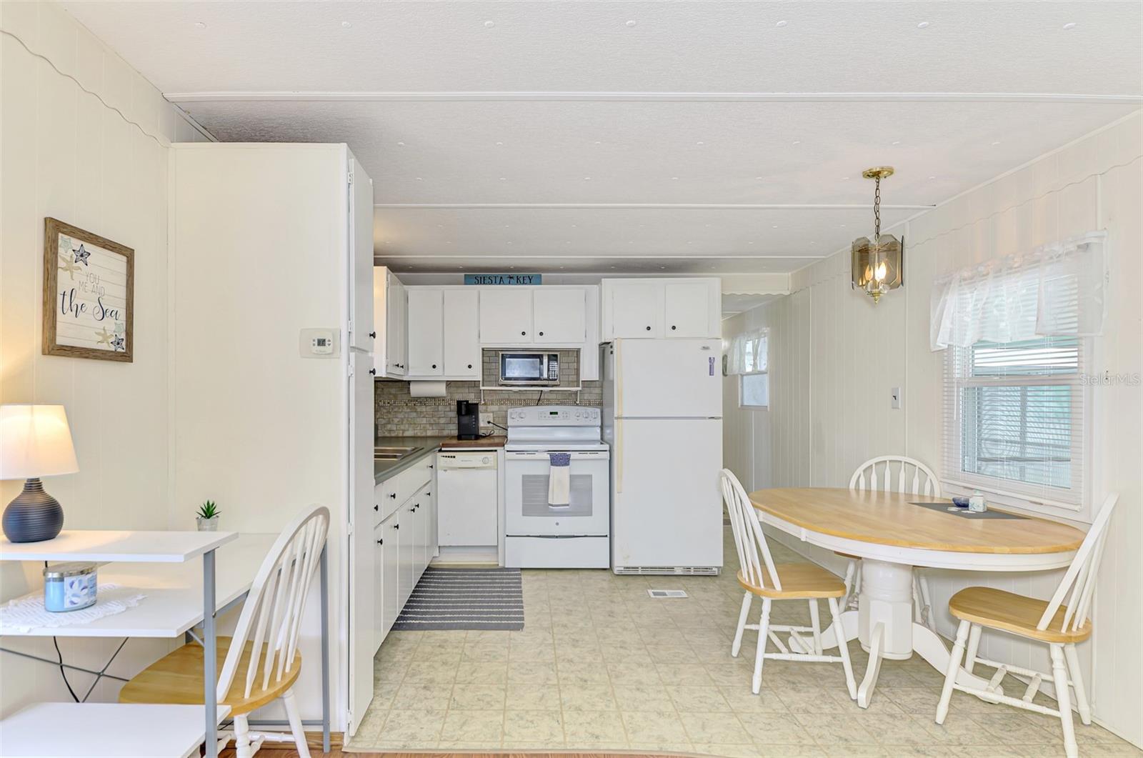 259 INNER DR E — photo 12