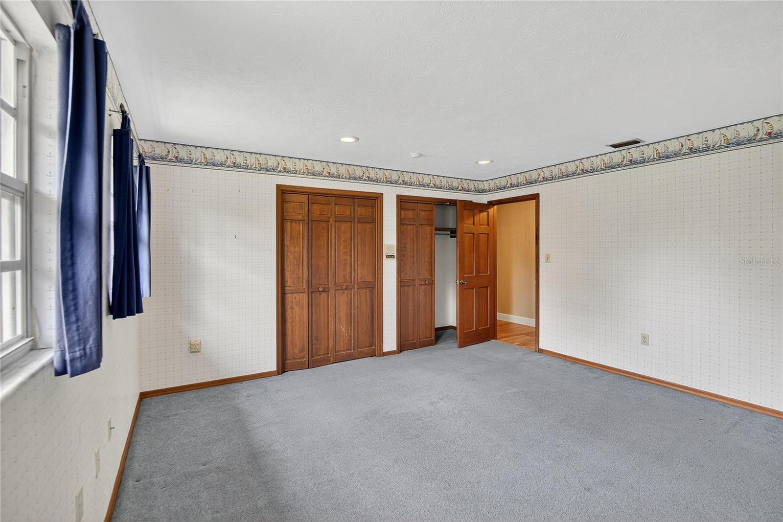 1502 AZALEA ST — photo 34