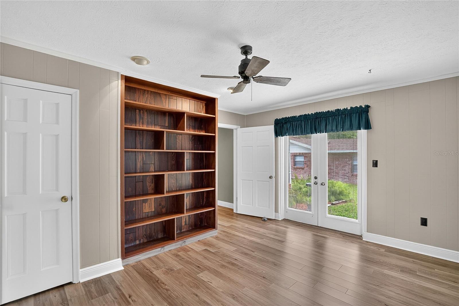 1502 AZALEA ST — photo 17