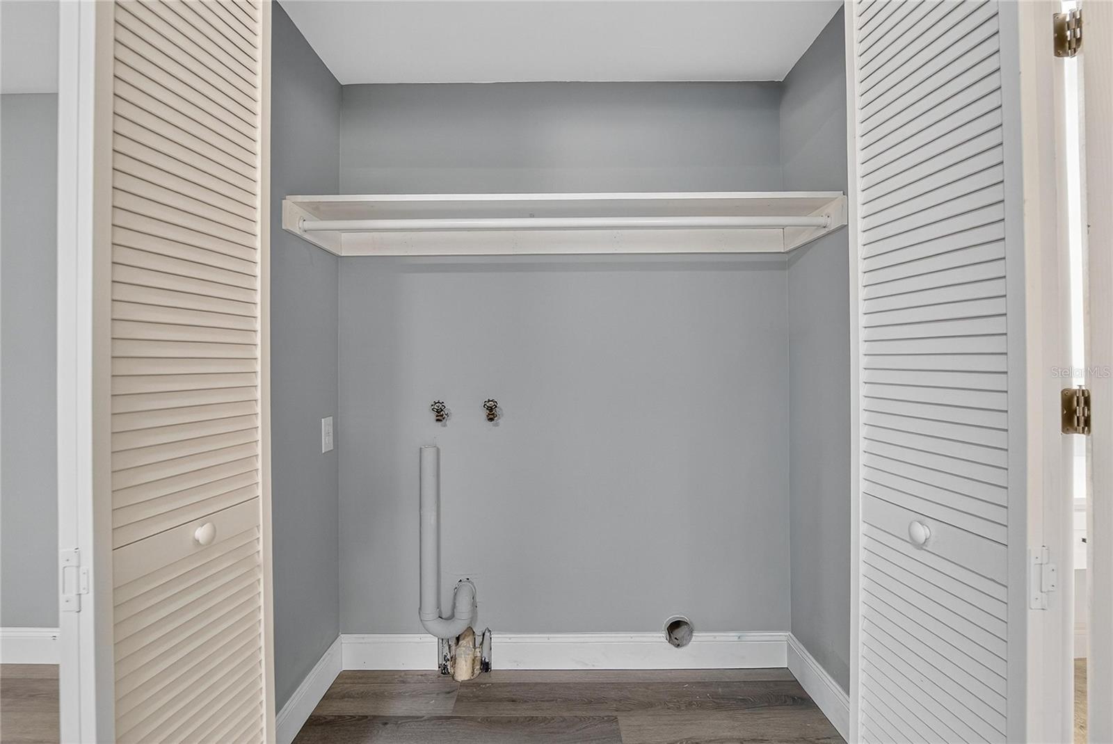 1502 AZALEA ST — photo 59