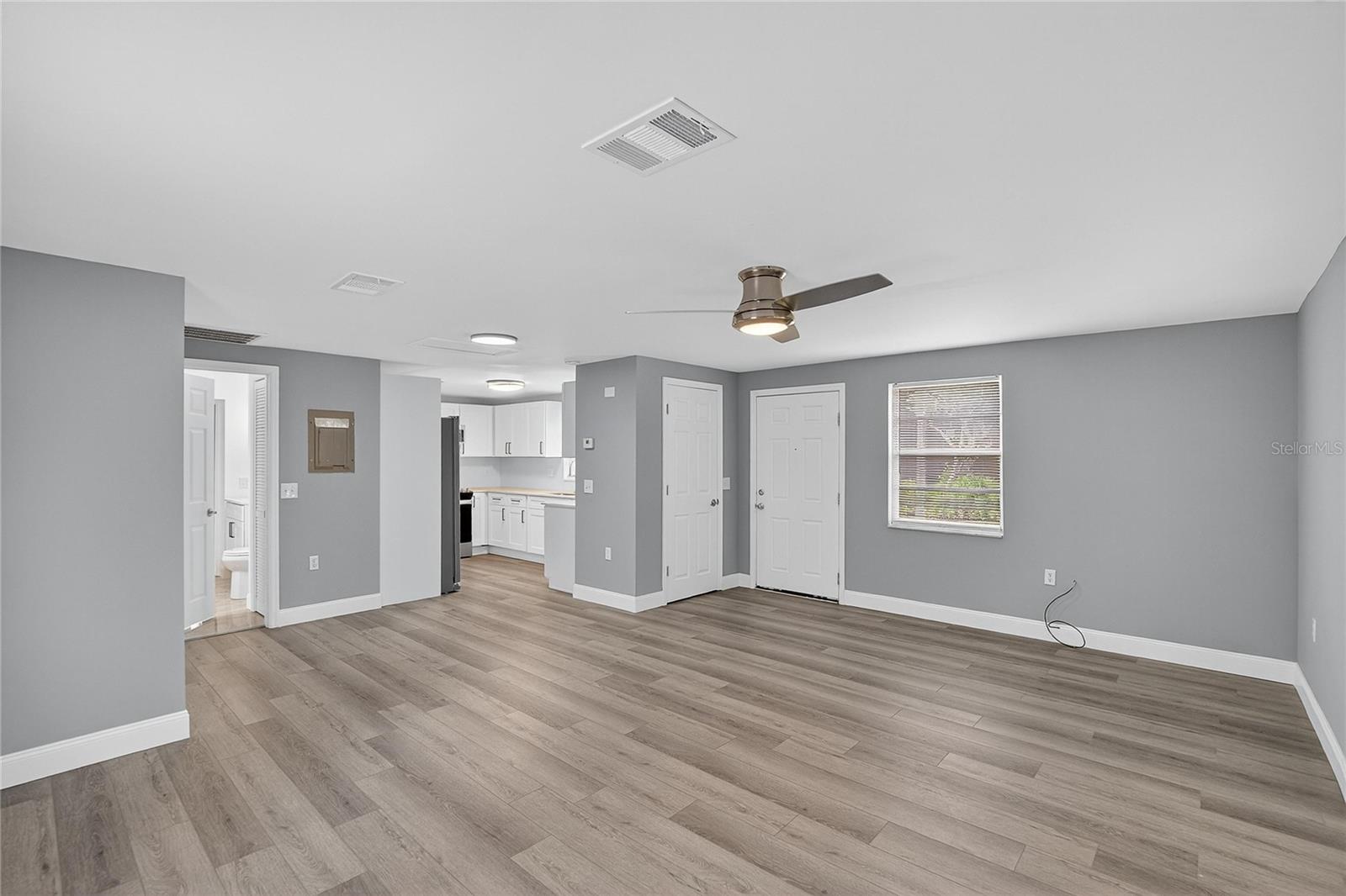 1502 AZALEA ST — photo 48