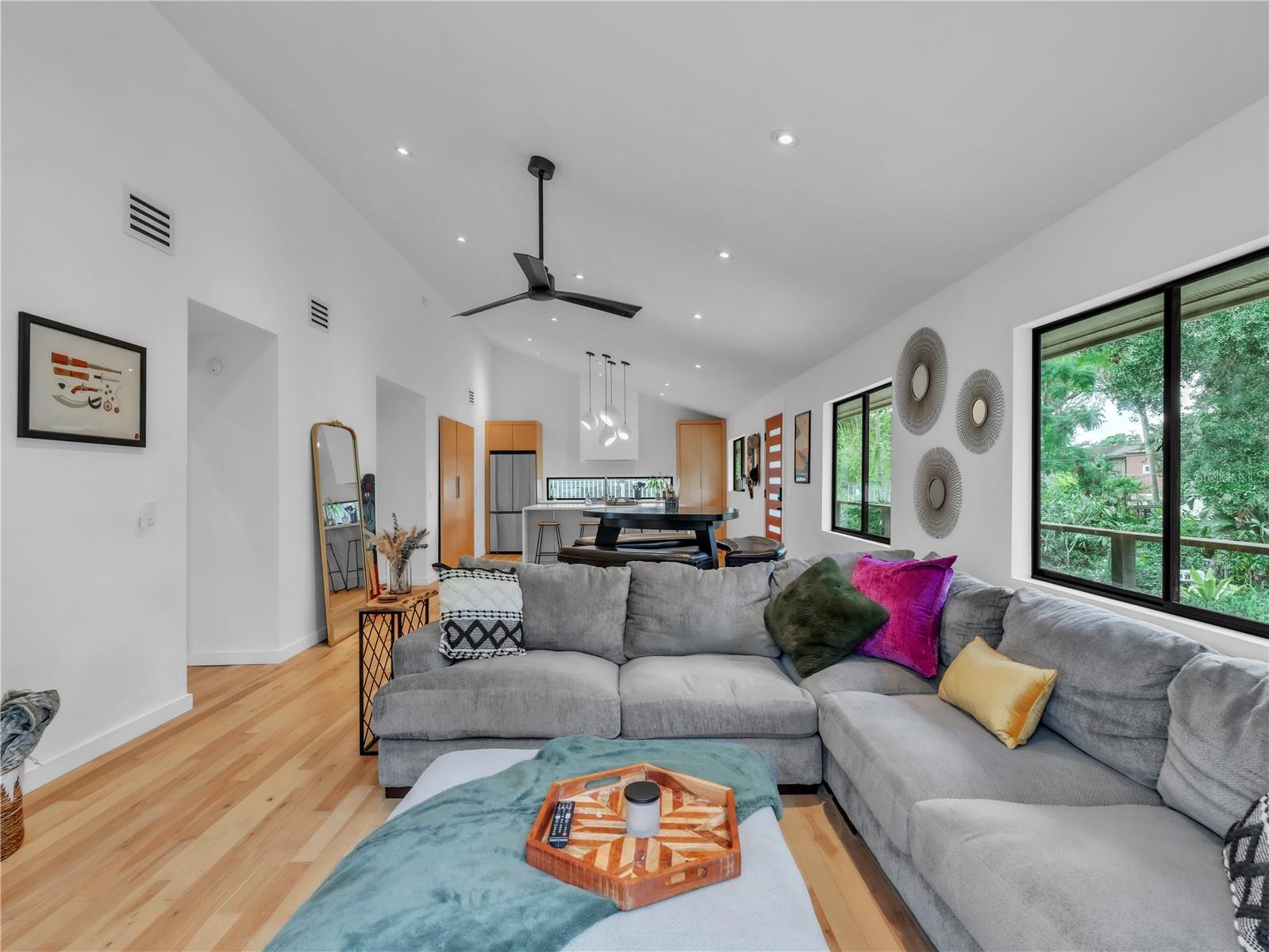 43 HAMILTON HEATH DR — photo 12