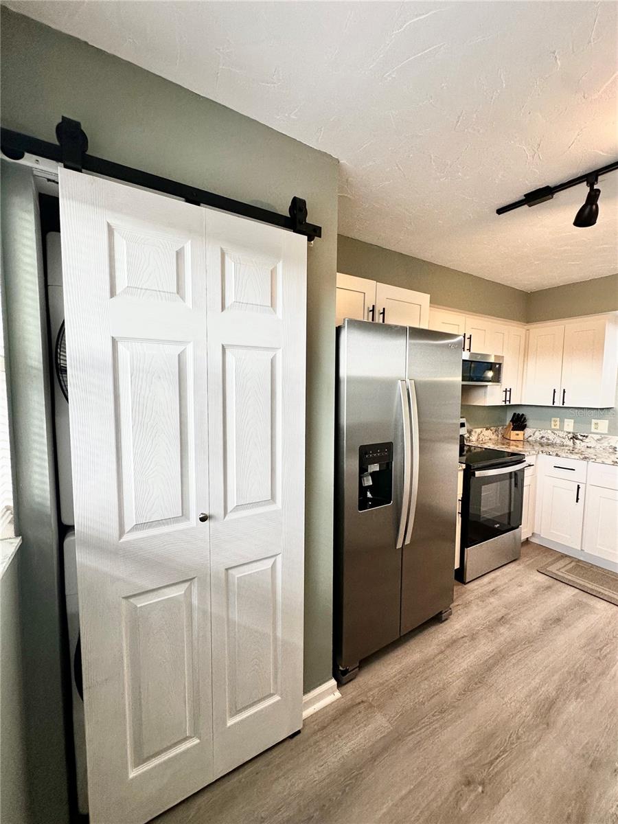 800 COVE CAY DR #4F — photo 4