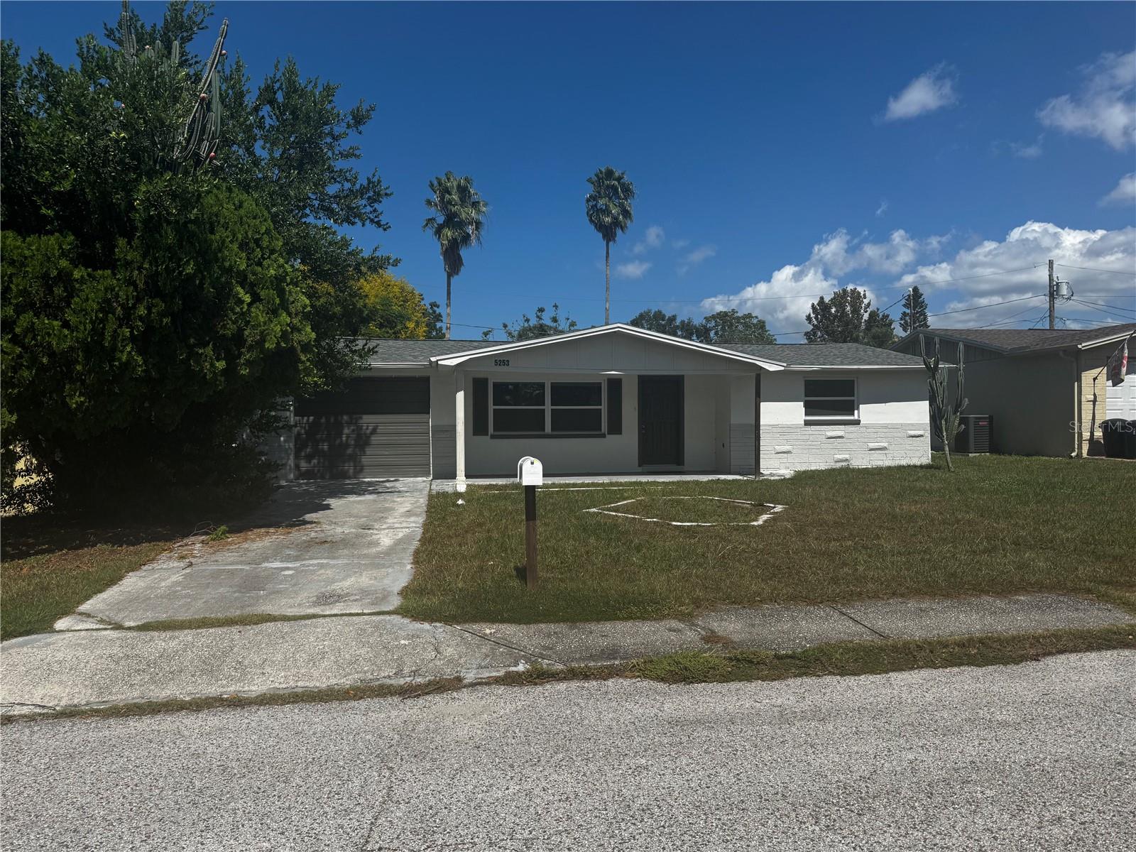 5253 DEVRIES DR — photo 2