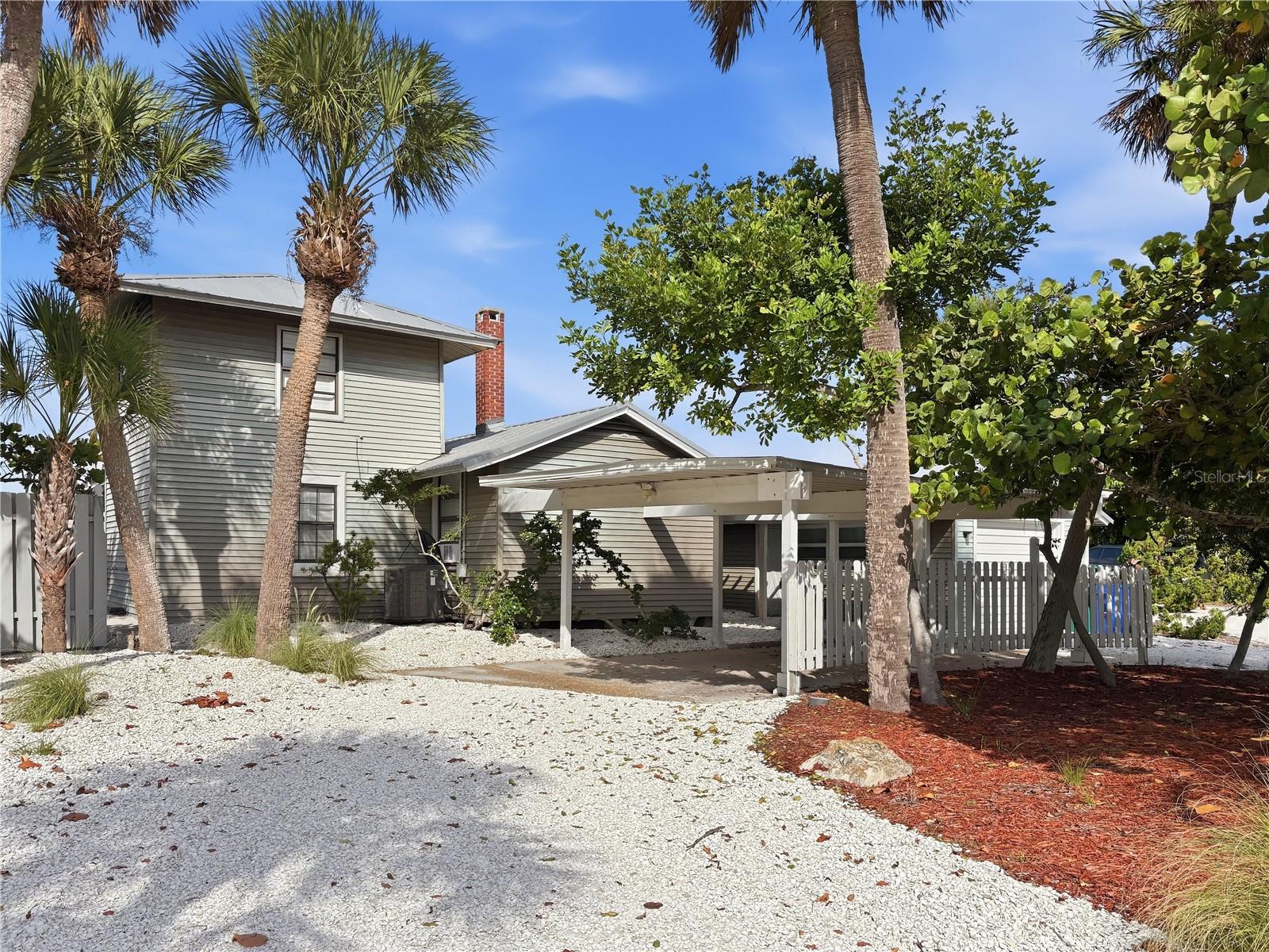 2823 GULF OF MEXICO DR — photo 42