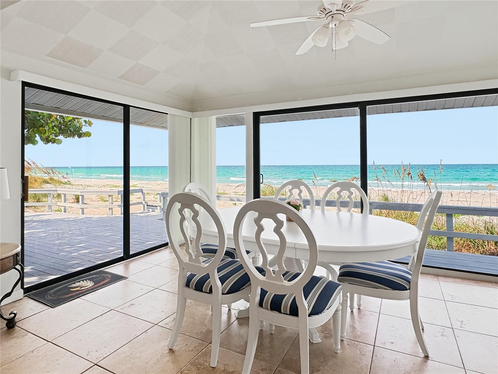 2823 GULF OF MEXICO DR — photo 2