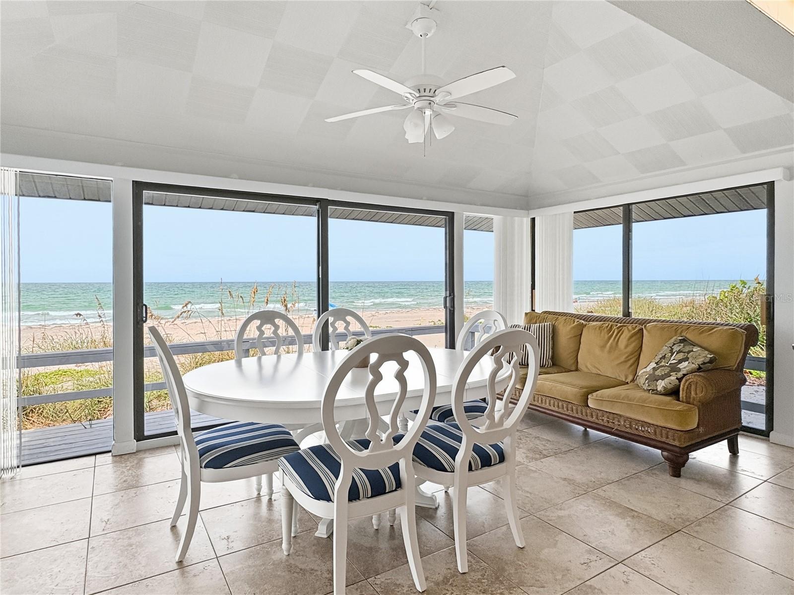 2823 GULF OF MEXICO DR — photo 4