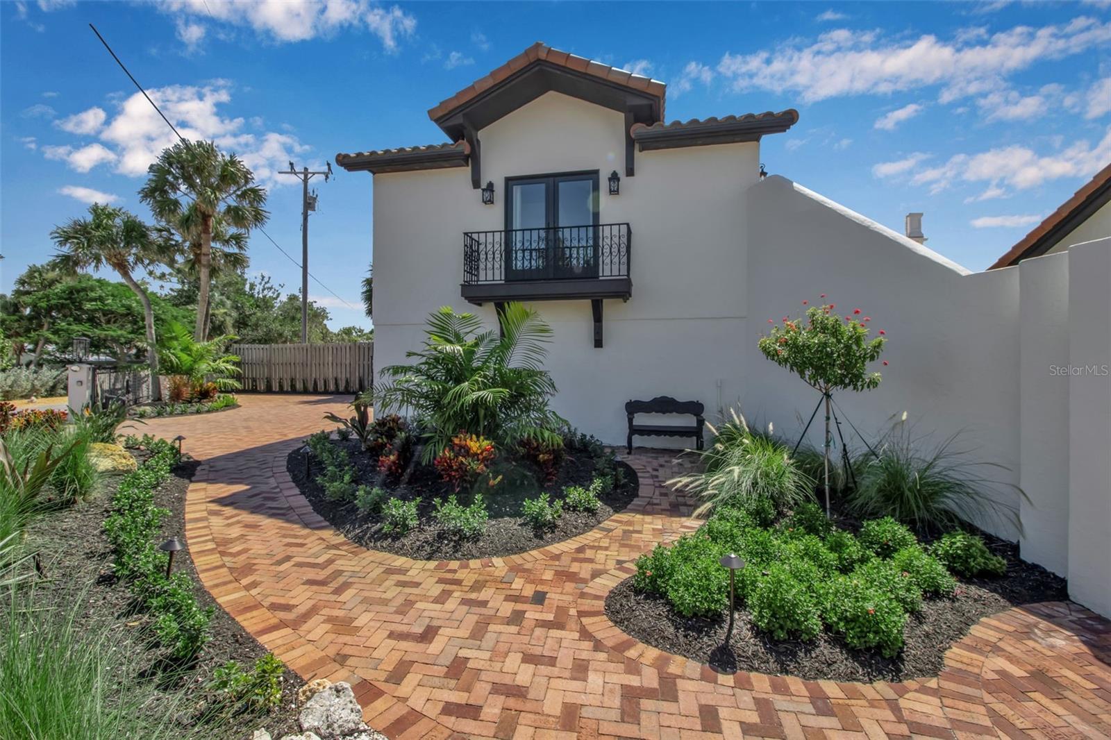 121 N CASEY KEY RD — photo 50
