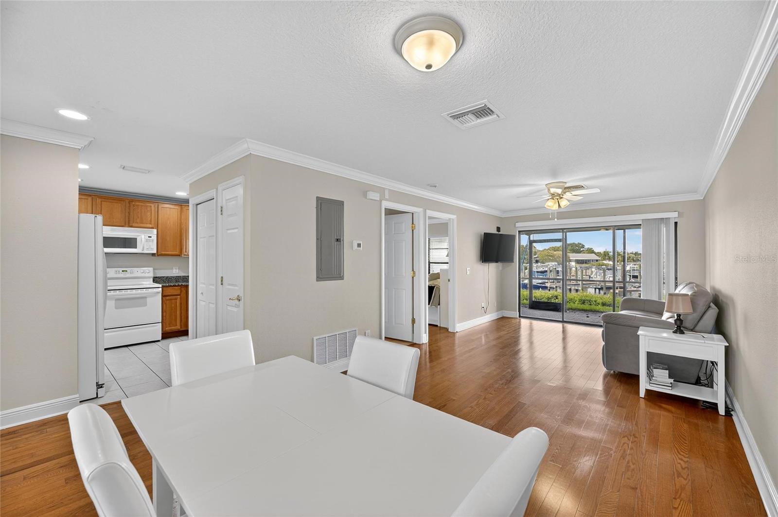 620 YARDARM DR #10 — photo 16