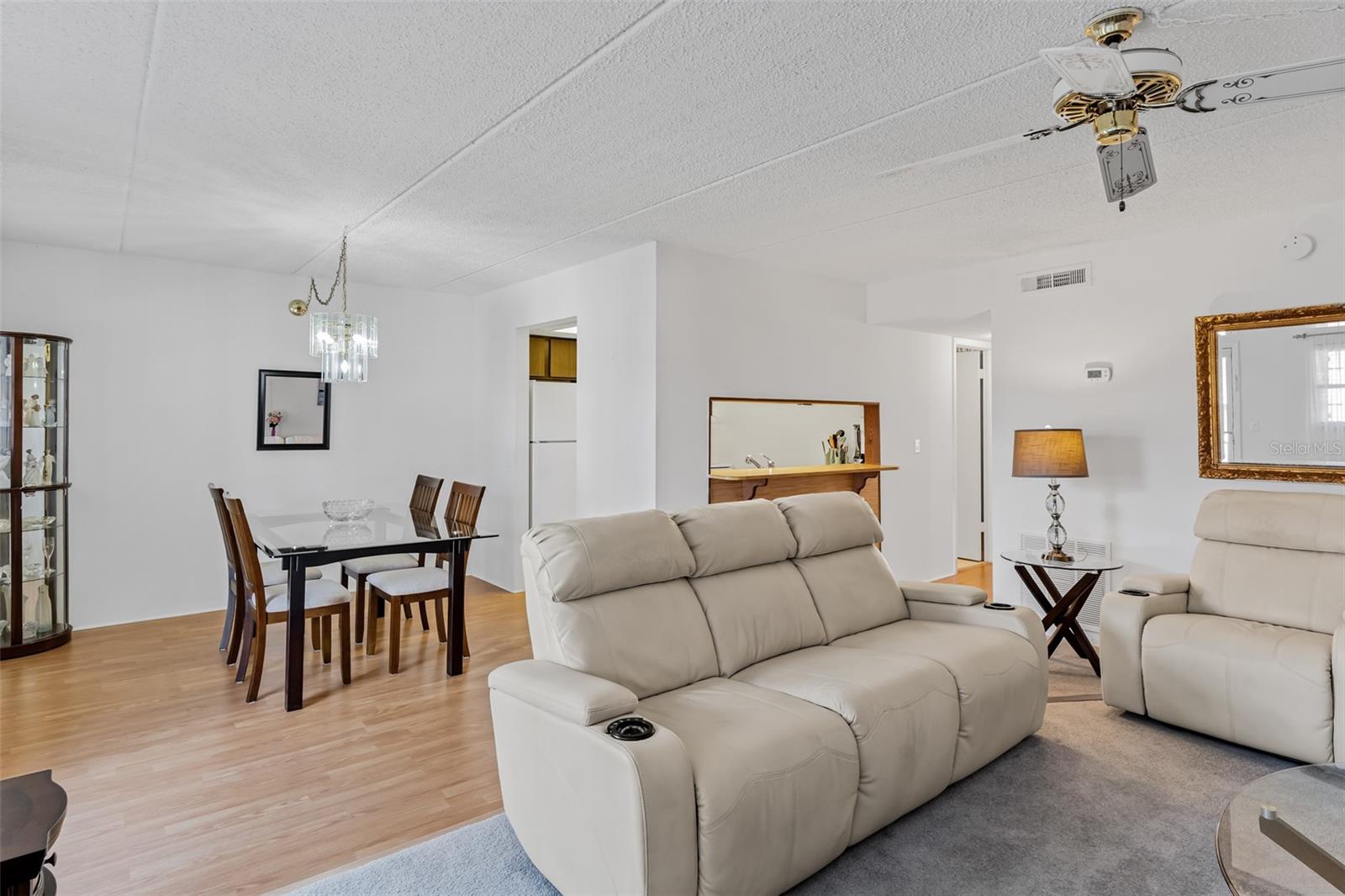12760 INDIAN ROCKS RD #546 — photo 4