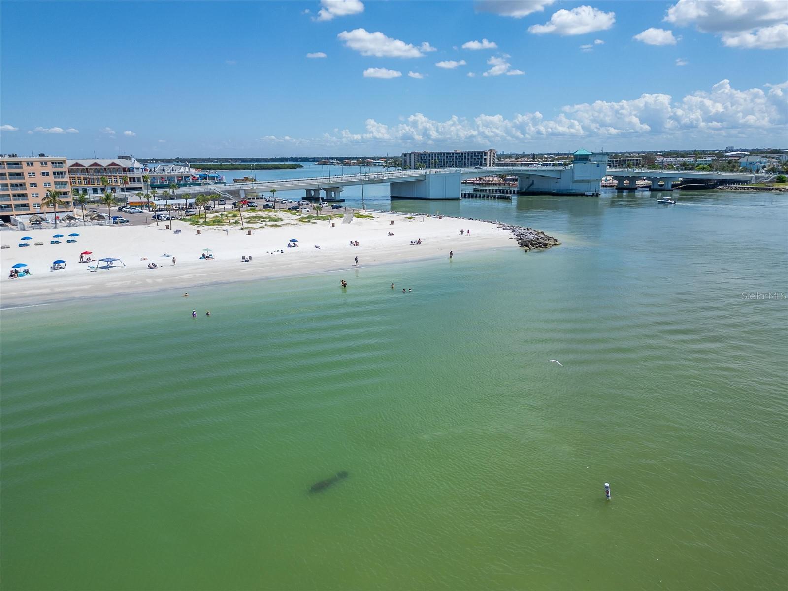 10178 GULF BLVD — photo 23