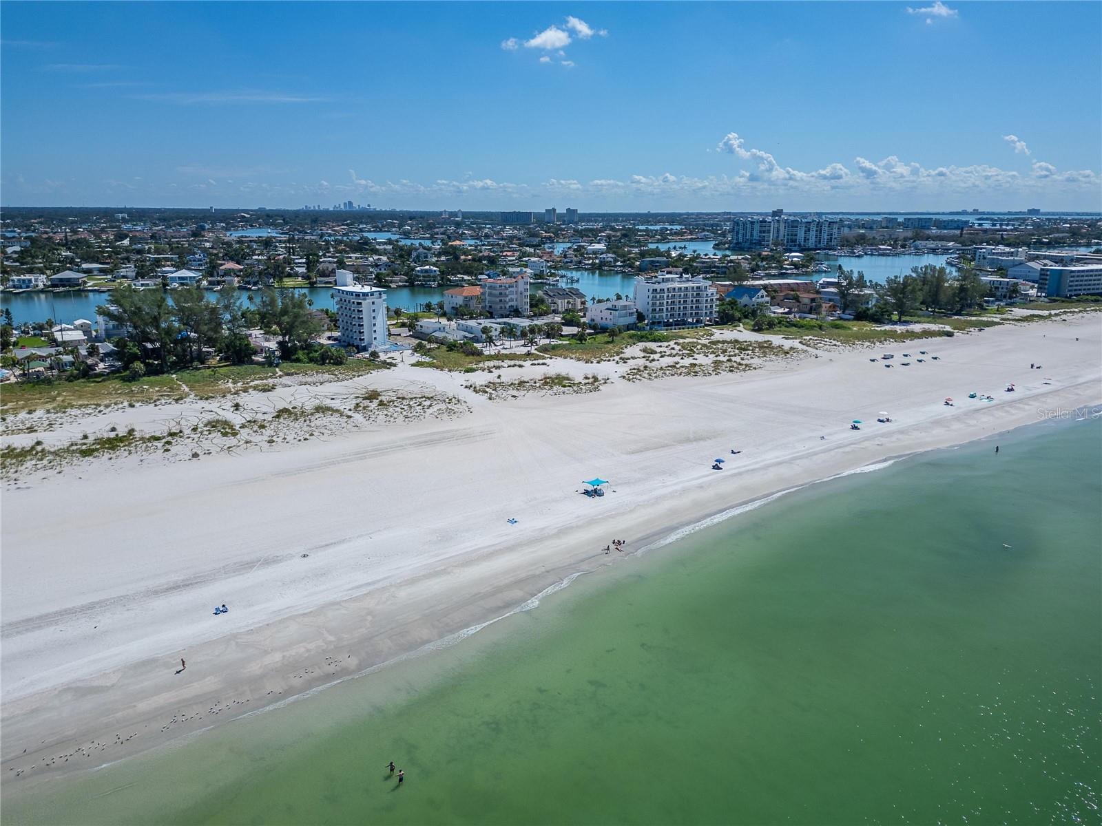 10178 GULF BLVD — photo 20