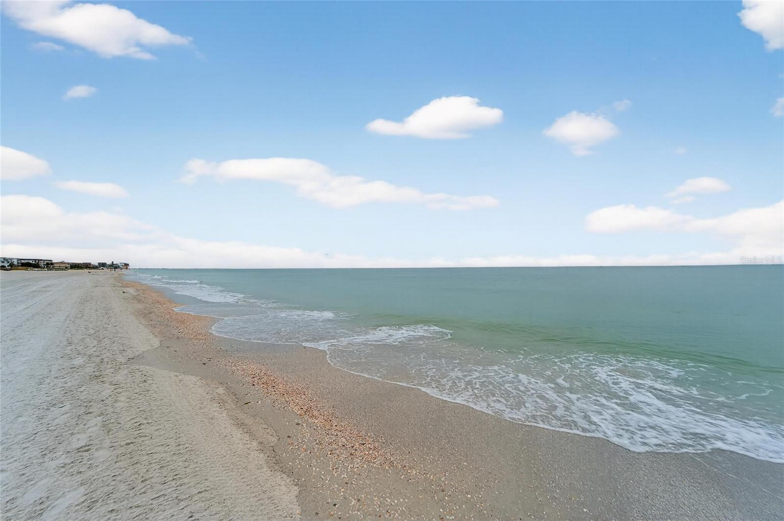 10178 GULF BLVD — photo 35